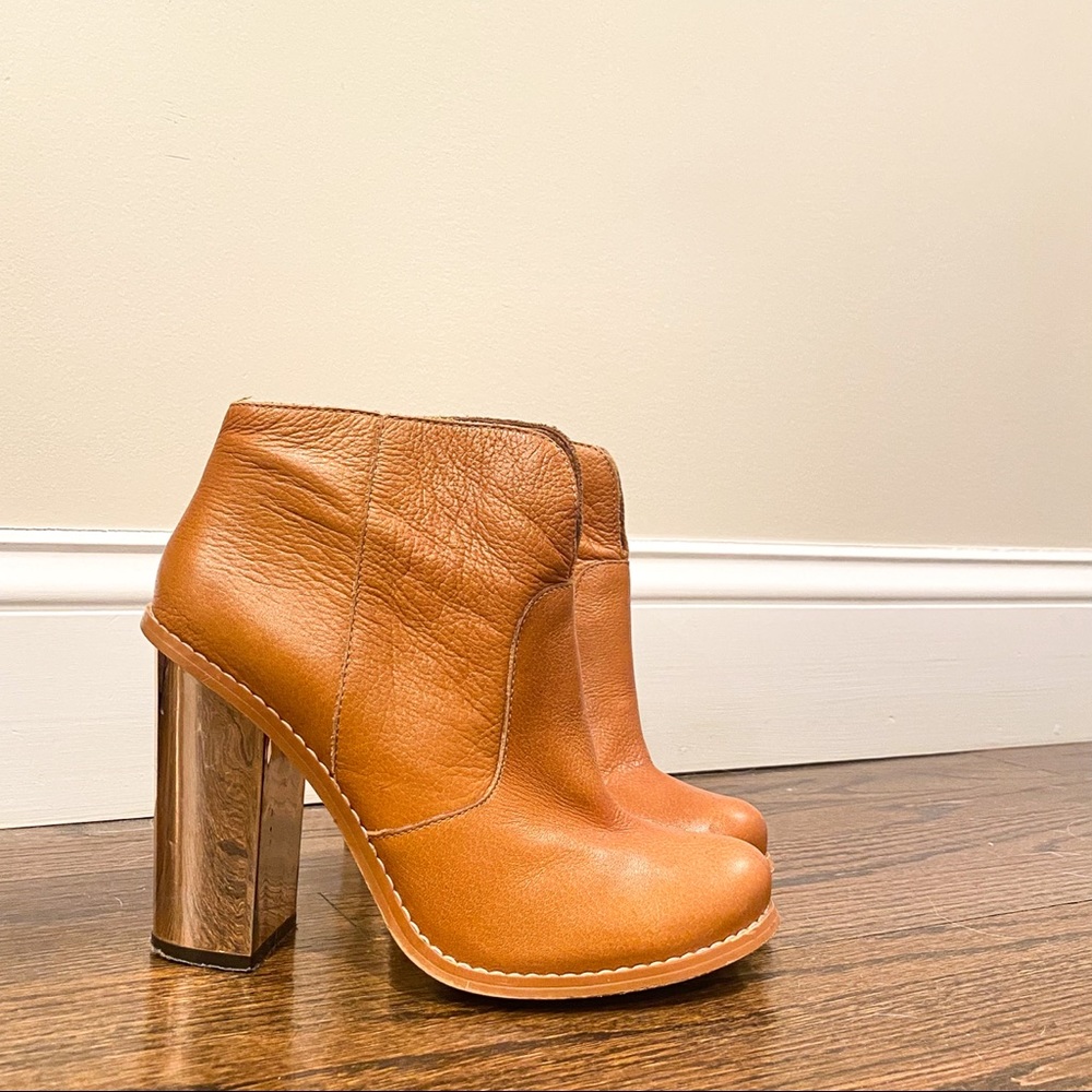 Chinese Laundry - Camel brown leather booties with mirror heel